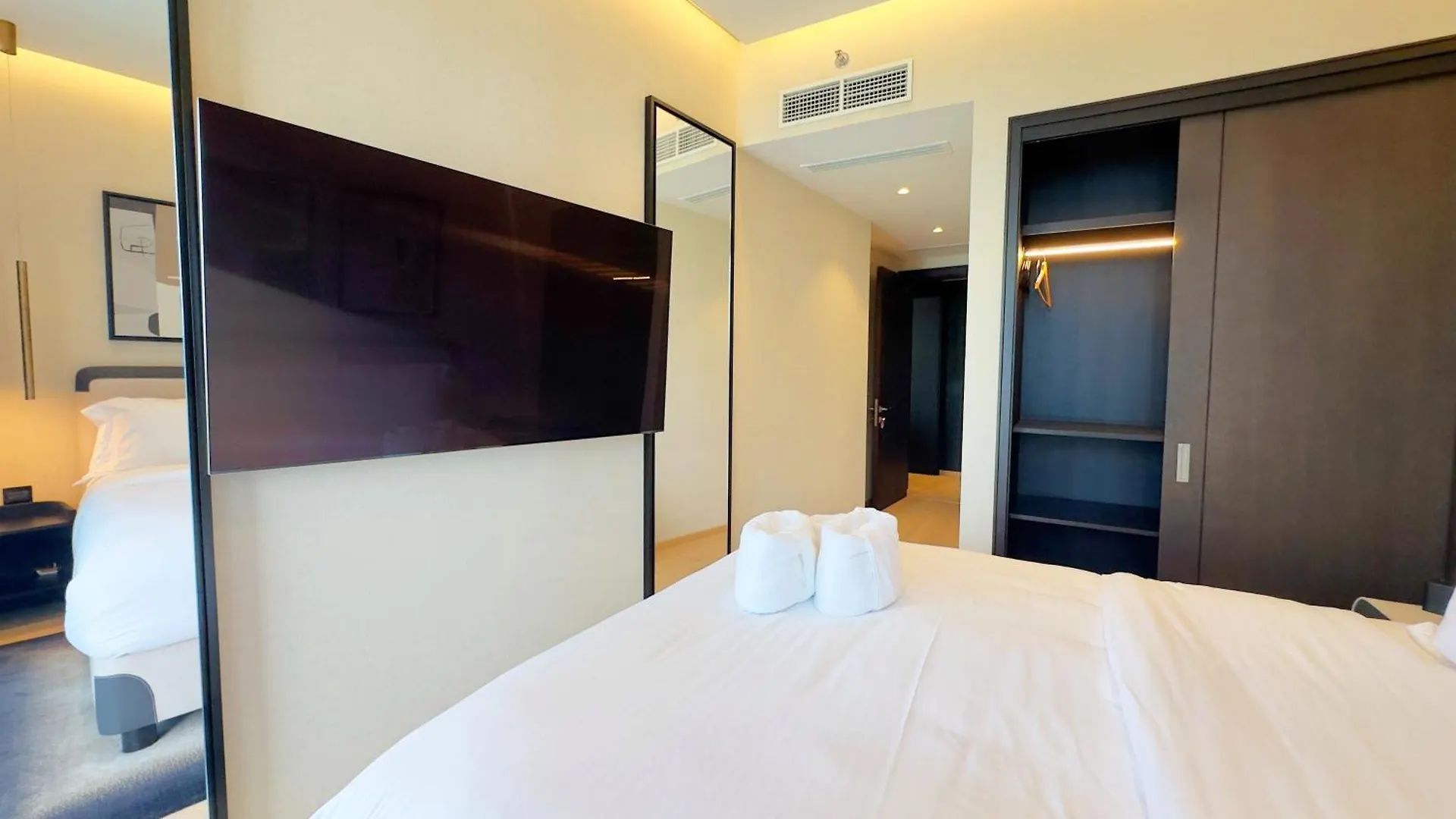 3Br With Maids Room At Opera Grand, Burj Fountain View By Vibel 두바이