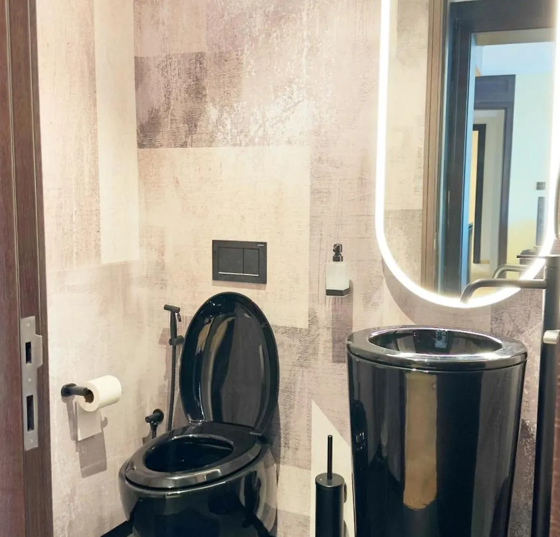 아파트 3Br With Maids Room At Opera Grand, Burj Fountain View By Vibel 두바이 아랍에미리트