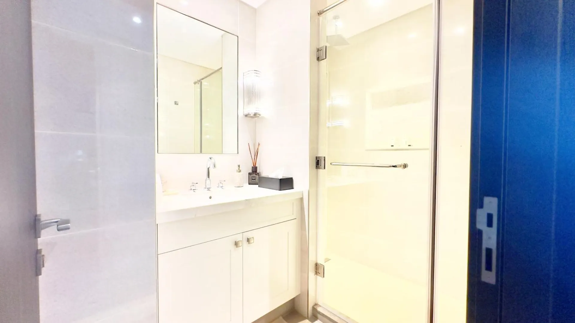 3Br With Maids Room At Opera Grand, Burj Fountain View By Vibel Dubai