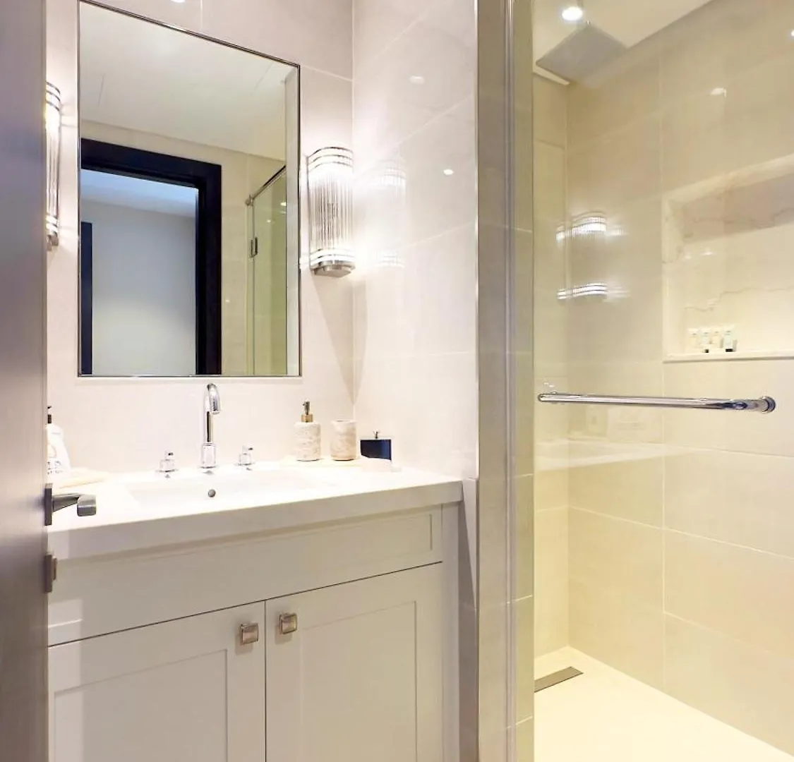 3Br With Maids Room At Opera Grand, Burj Fountain View By Vibel Dubai 0*,