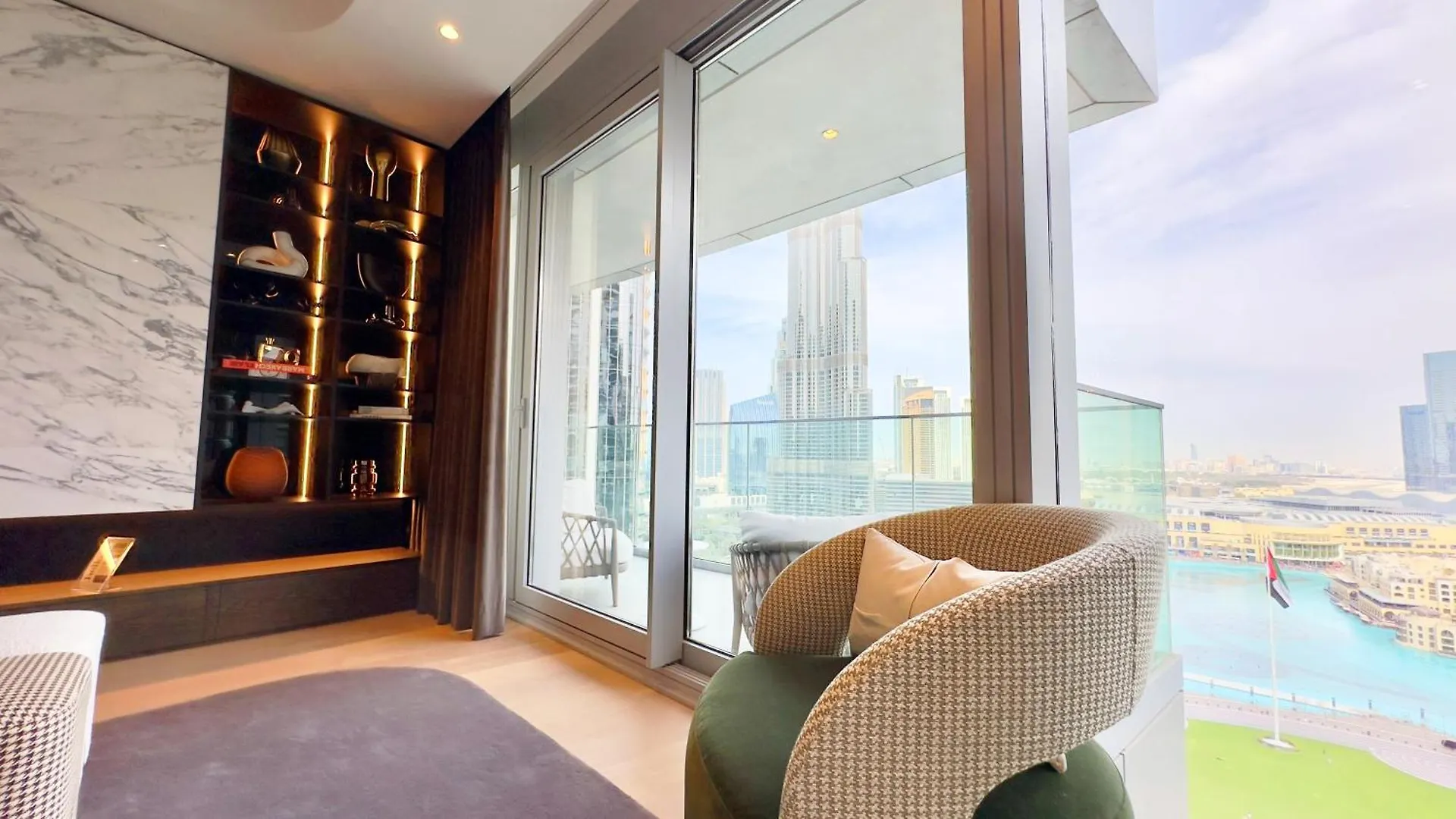 Apartment 3Br With Maids Room At Opera Grand, Burj Fountain View By Vibel Dubai